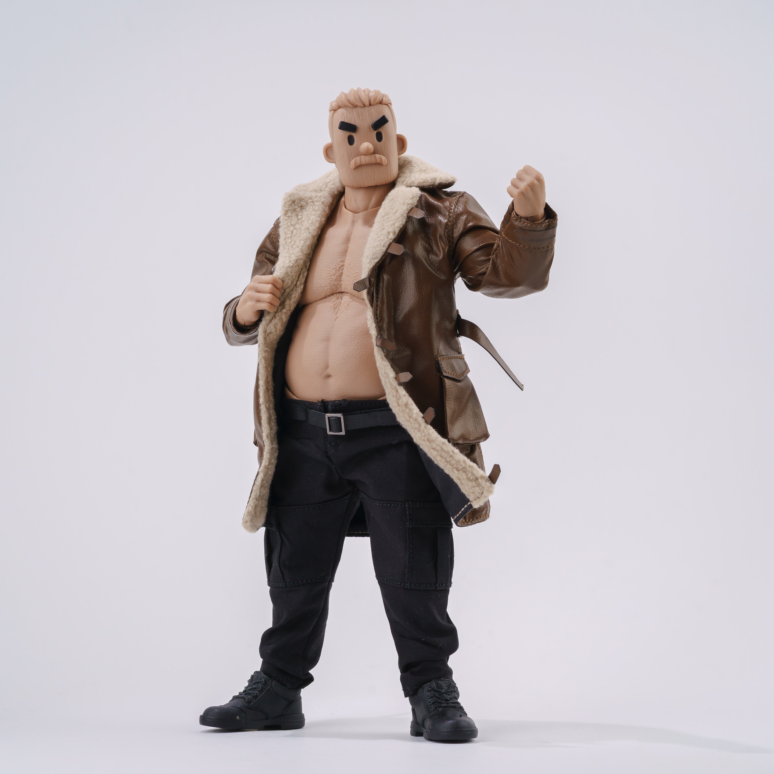 1/12 Scale Middle-aged Muscula - đánh giá và giá Leatherworking Items
