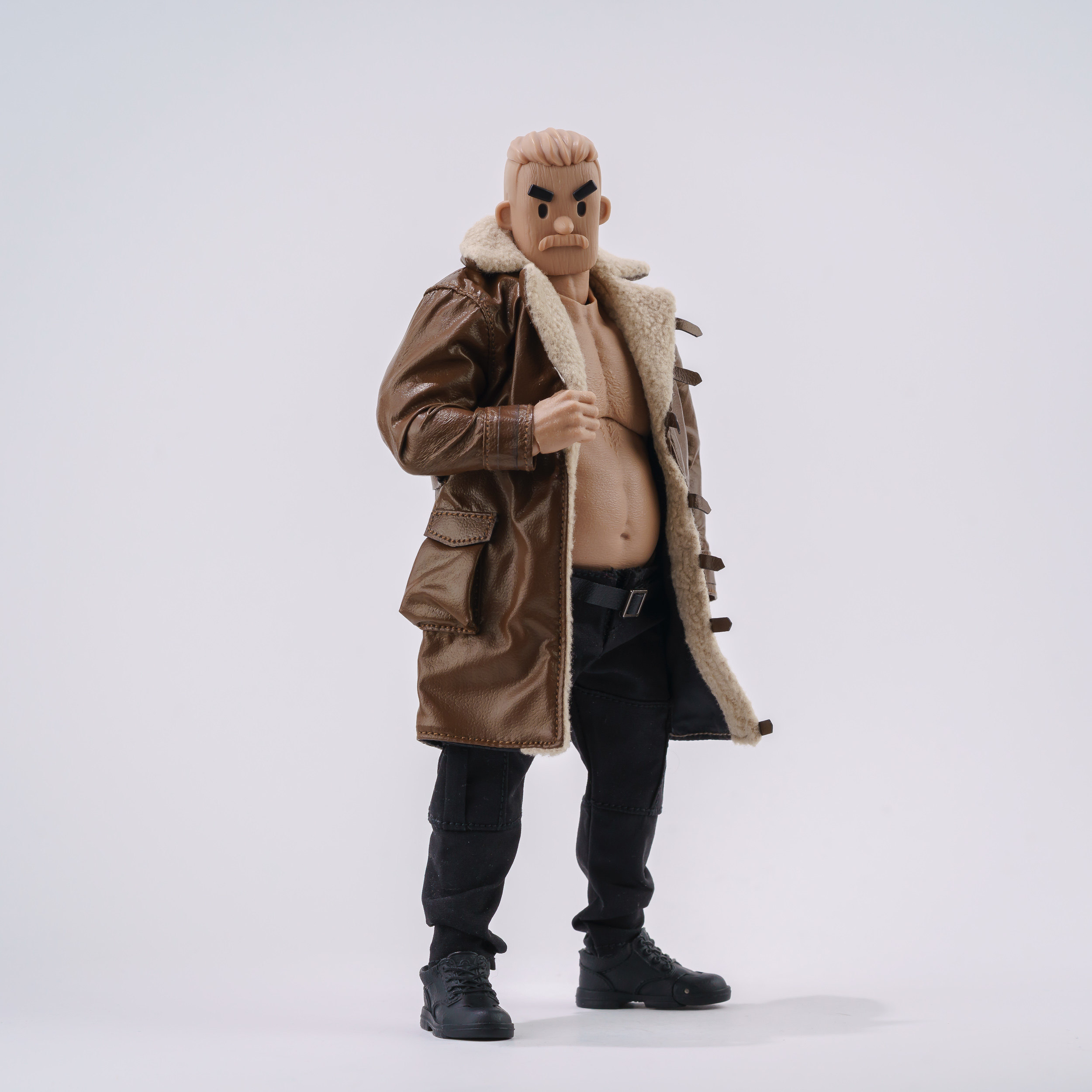 1/12 Scale Middle-aged Muscula - đánh giá và giá Leatherworking Items