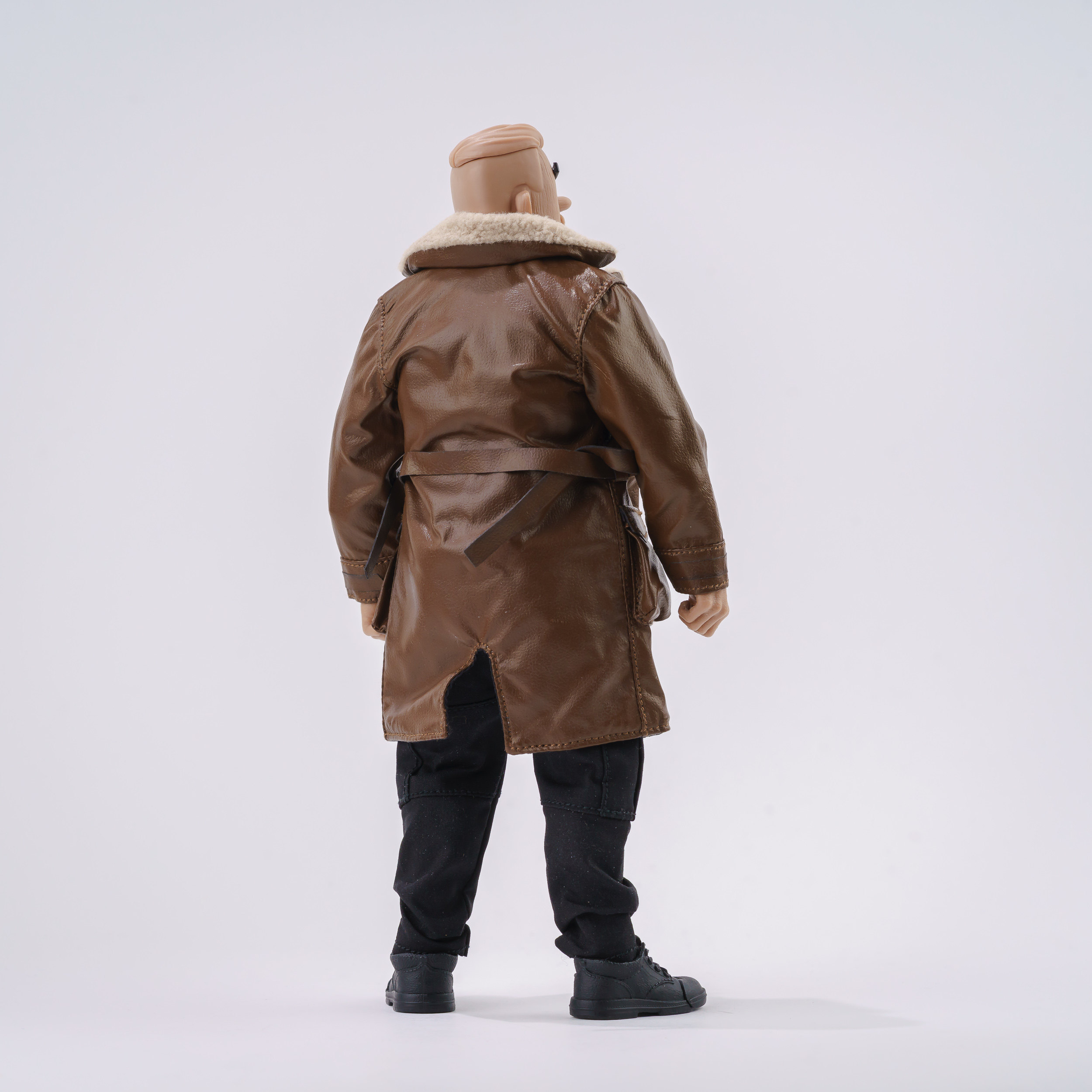1/12 Scale Middle-aged Muscula - đánh giá và giá Leatherworking Items