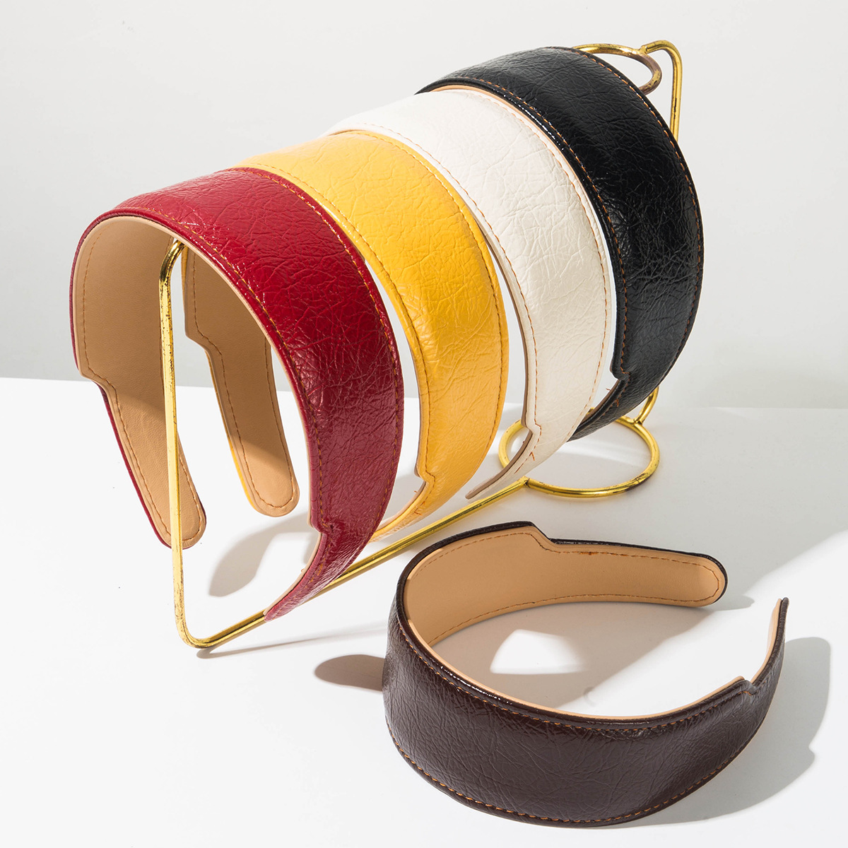 Elegant Korean Style Leather H - đánh giá và giá Leatherwork Pony